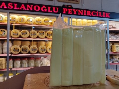 Yağlı Dil Peyniri 500 GR