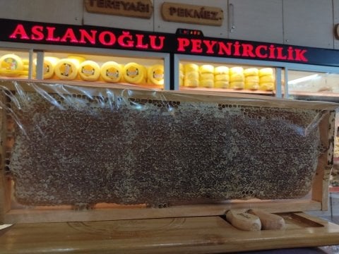 Kars Petek Balı 2 Kg - 2,4 Kg