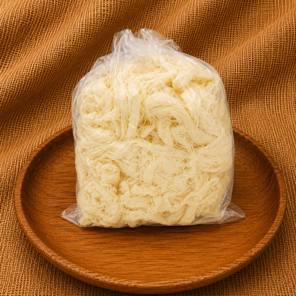 KARS YAĞSIZ BEYAZ ÇEÇİL PEYNİRİ VAKUMLU 1 KG