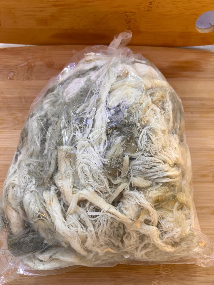 GÖĞERMİŞ YEŞİL ÇEÇİL PEYNİRİ 1KG